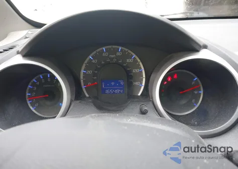 2013 Honda Fit z USA, uszkodzony, nr VIN JHMGE8H3XDC080472